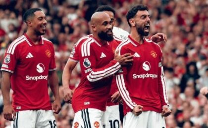 مانشستر يونايتد يستعد لمواجهة صباح إف كي في دوري أبطال أوروبا على ملعب أولد ترافورد