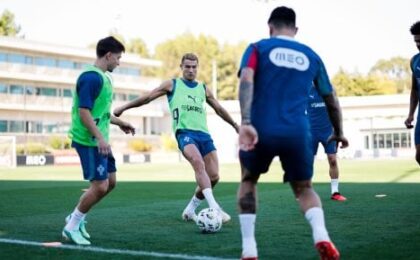 كريستيانو رونالدو خلال مران منتخب البرتغال قبل مواجهة ويلز في دوري الأمم الأوروبية